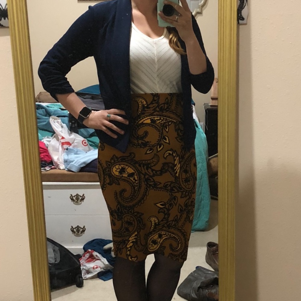 New lularoe Cassie